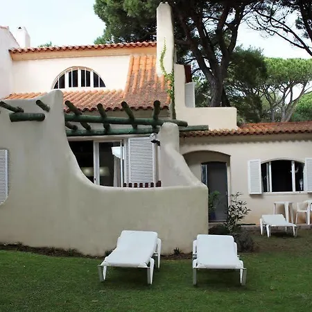 Cozy Golf In Villa Cascais